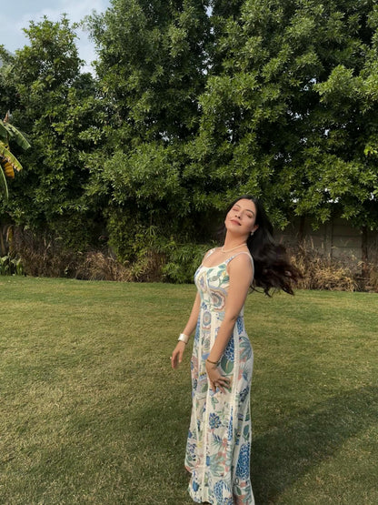 Disha Jethwani in Isla